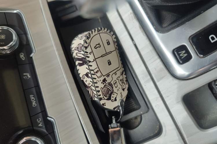 Used Hanteng X5 2018 1.5T CVT Luxury Edition Interior 1