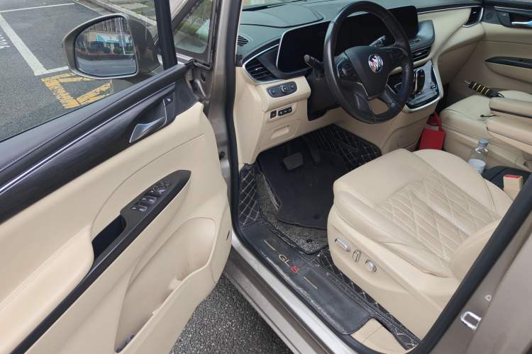 Used Buick GL8 2022 ES Landtrek 653T Smart Flagship Model