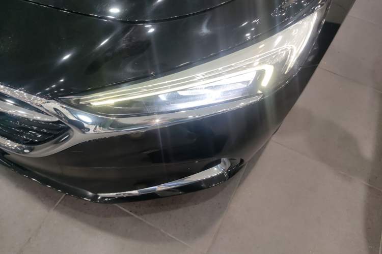 Used Buick LaCrosse 2022 652T Luxury Version Left Front Headlight