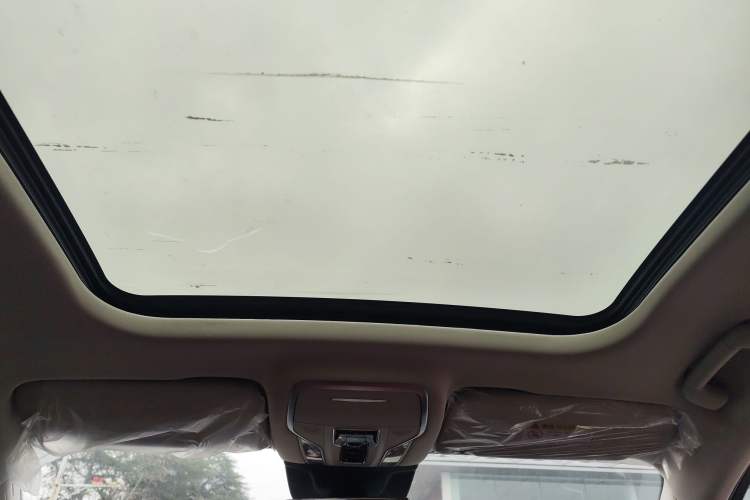 Used Hongqi HS3 PHEV 2025 Model 125km Jingwei PLUS 2 Millionth Anniversary Edition