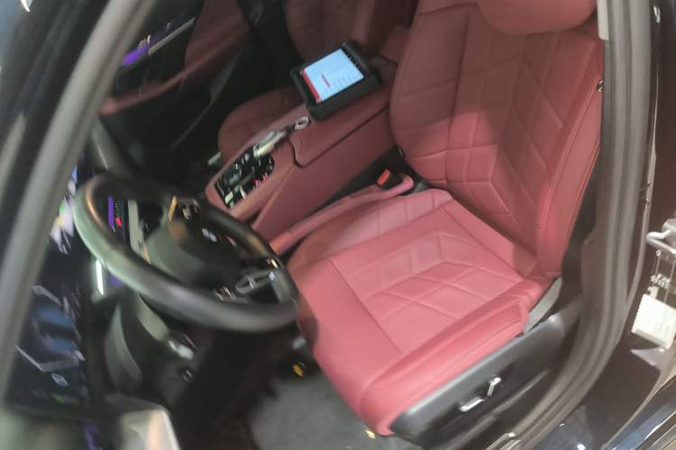 Used BMW 5 Series 2025 525Li M Sport Package
