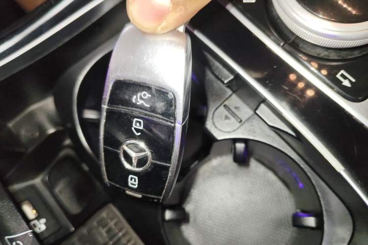 Used Mercedes-Benz E-Class 2017 E 200 L 4MATIC
