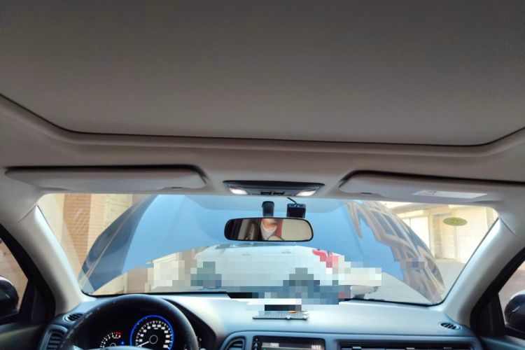 Used Honda Vezel 2022 1.5L CVT Phantom Night Pioneer Edition
