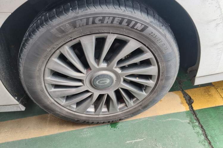 Used GAC Trumpchi M8 2023 Zongshi Series 400T Ultimate Edition Right Rear Wheel Hub