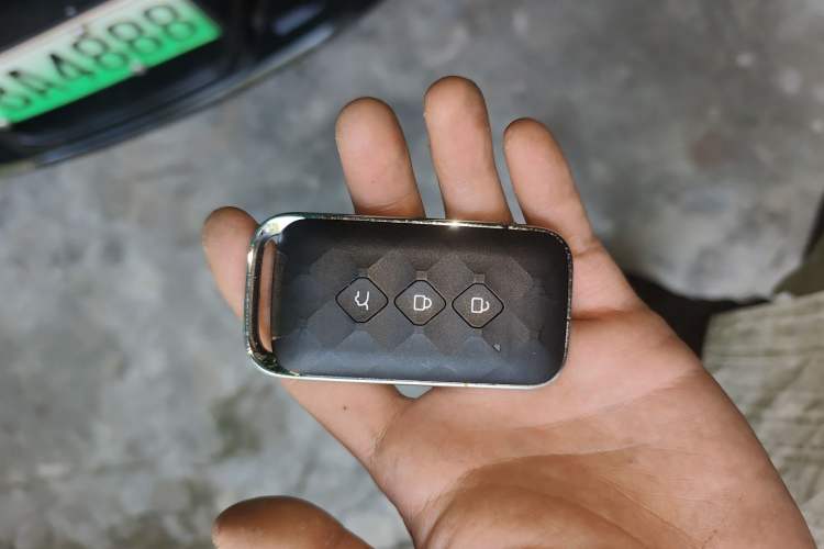 Used Wuling Xingguang 2024 Co-Creation Edition 510 Advanced Model Vehicle Key