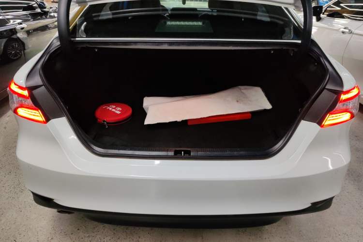 Used Toyota Camry 2018 Dual-Engine 2.5 HG Luxury Edition