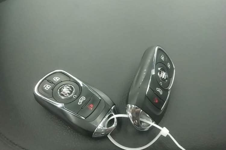 Used Buick GL8 2022 Land Business Class 652T Luxury Model Vehicle Key