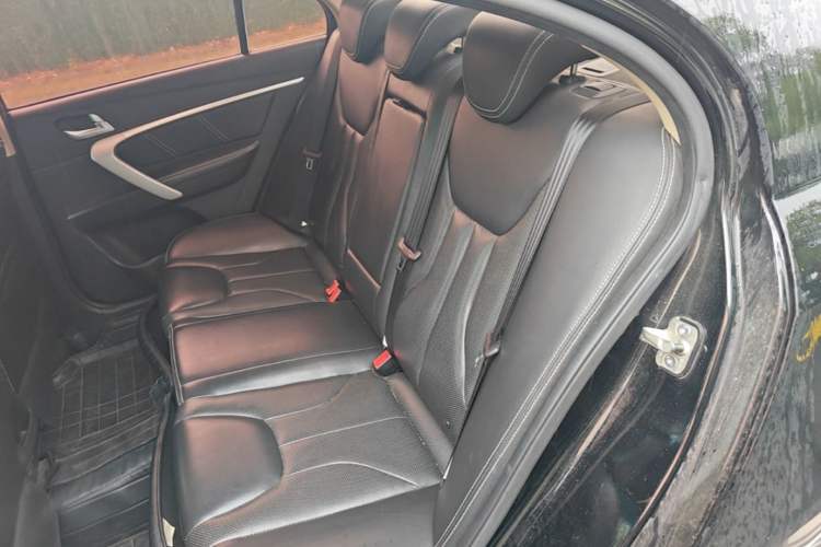 Used Geely Auto Emgrand 2017 Sedan Million Edition 1.5L CVT Upward Version
