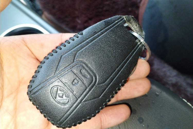 Used SAIC MAXUS D90 2017 2.0T Automatic All-Wheel Drive Sirius Vehicle Key