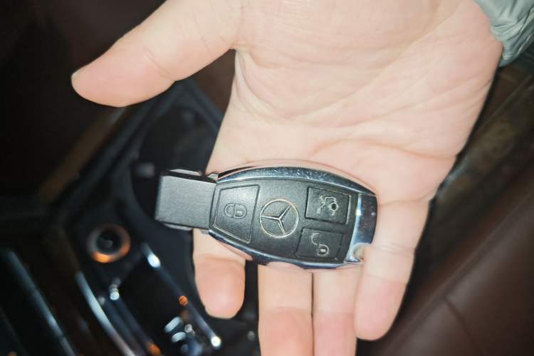 Used Mercedes-Benz E-Class 2014 E 260 L Luxury Model
