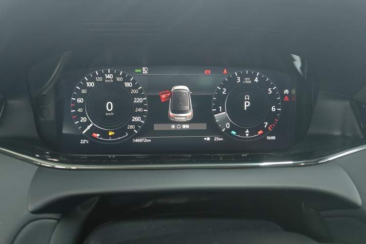 Used Land Rover Range Rover Evoque 2022 Aurora L 249 PS R-Dynamic Collins Antique Bronze Special Edition
