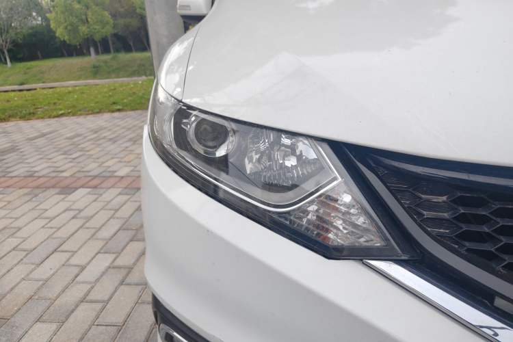 Used Honda Jade 2016 1.8L Automatic Comfort Elite Version 5 Seats
