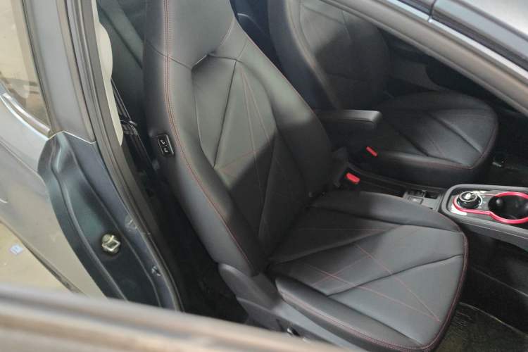 Used Chery Little Ant 2024 Revised Version Youth Edition 251 km True Love Edition 25.05 kWh
