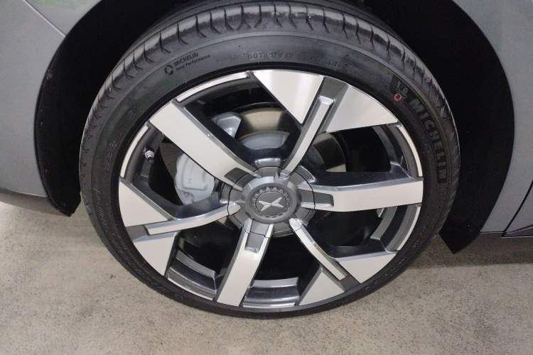 Used XPeng MONA M03 2024 620 with Ultra-Long Range
