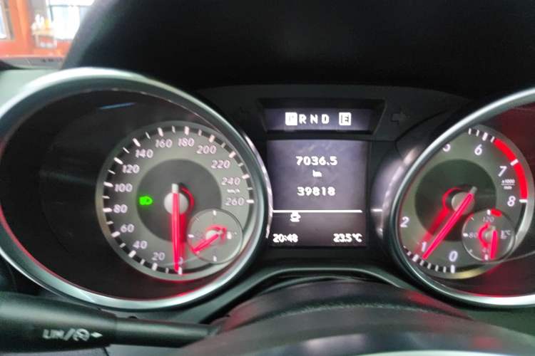 Used Mercedes-Benz SLK-Class 2011 SLK 200 Fashion Model Instrument Cluster