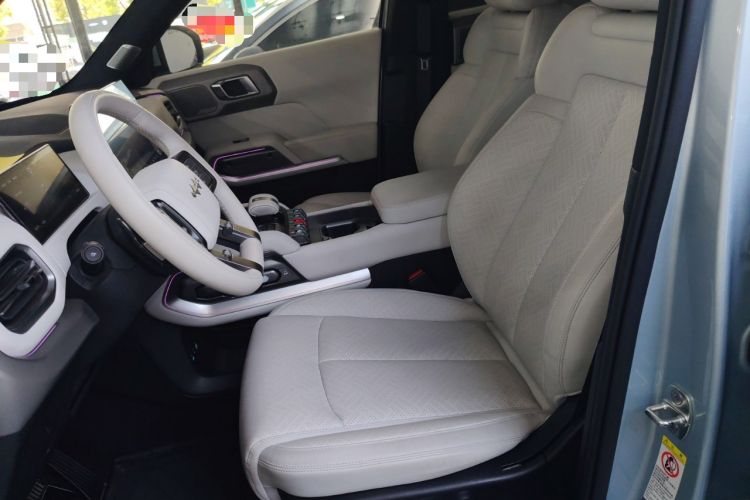 Used Formula Leopard Titanium 3 2025 501KM All-Wheel Drive Intelligent Driving Ultra Version