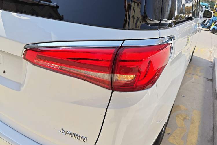 Used Buick GL8 2018 ES 28T Comfort Model China VI Standard