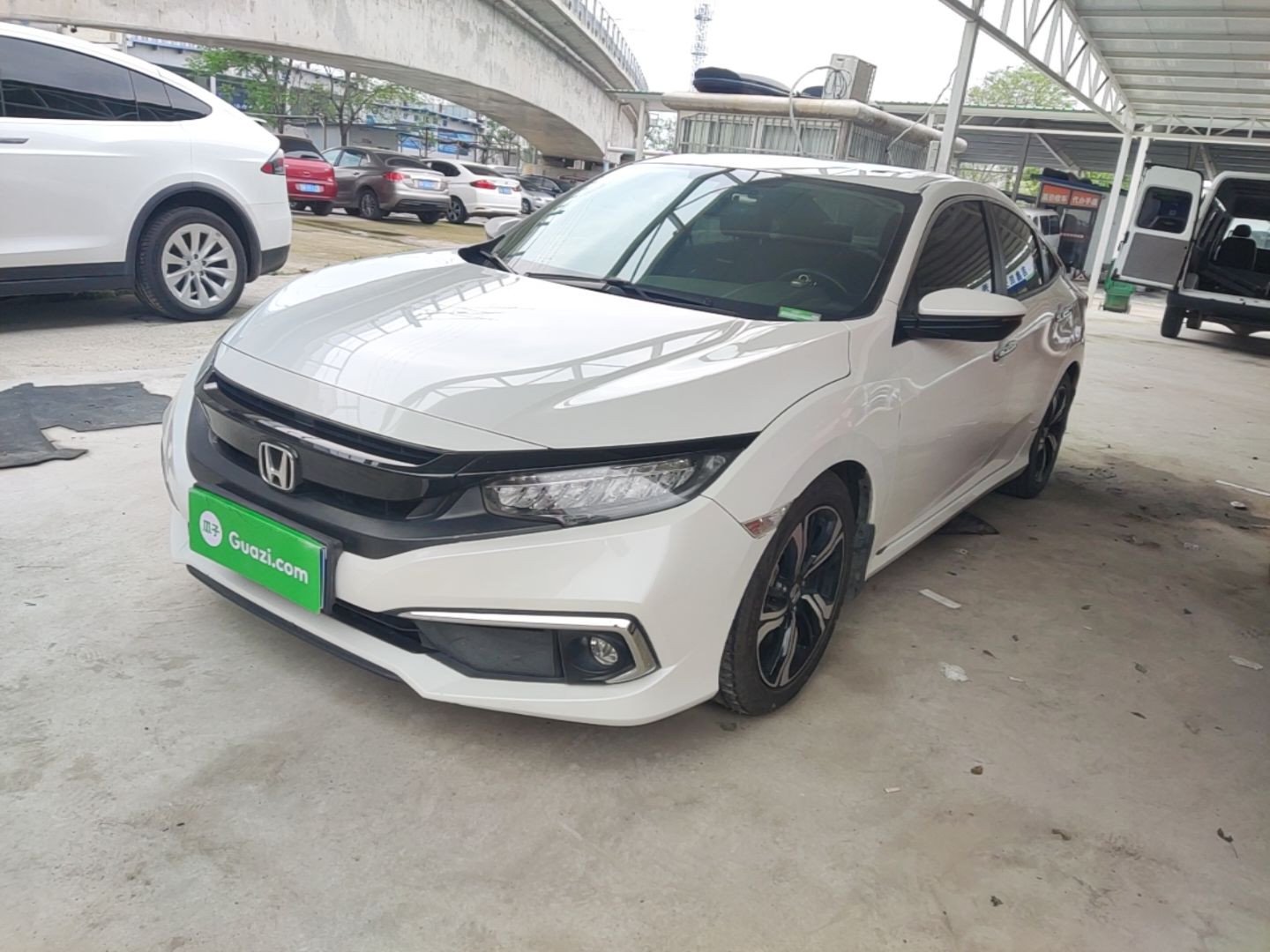 Parte inferior delantera