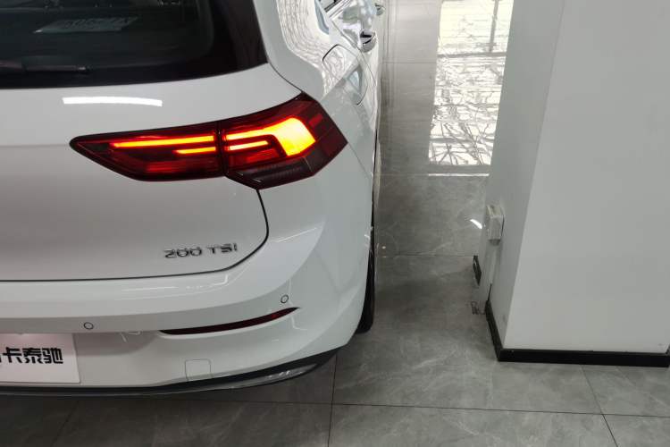 Used Volkswagen Golf 2023 200TSI DSG Pro
