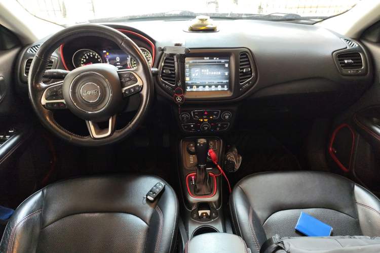 Used Jeep Compass 2017 200TS Automatic High-Performance All-Wheel Drive Edition