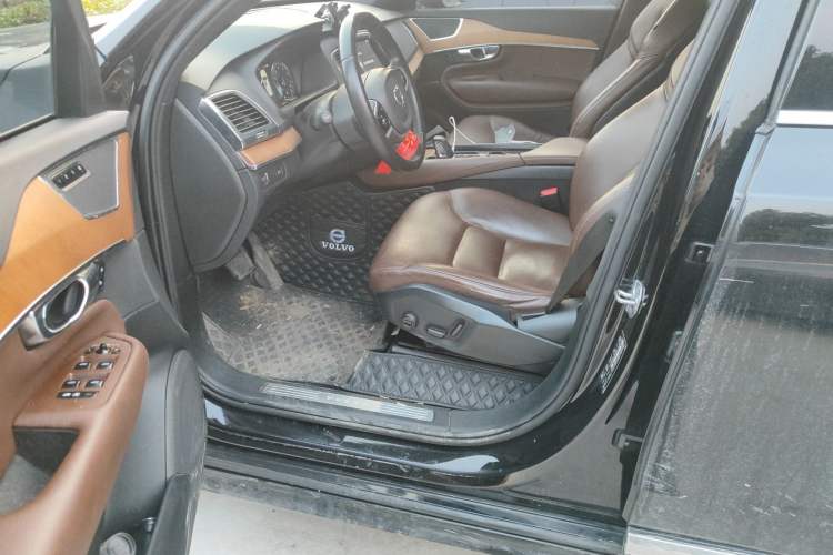 Used Volvo XC90 2021 B5 SmartDrive Luxury Edition 5-seater