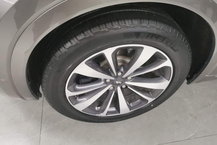 Used Li Auto ONE 2020 Extended-Range 6-Seater Version
