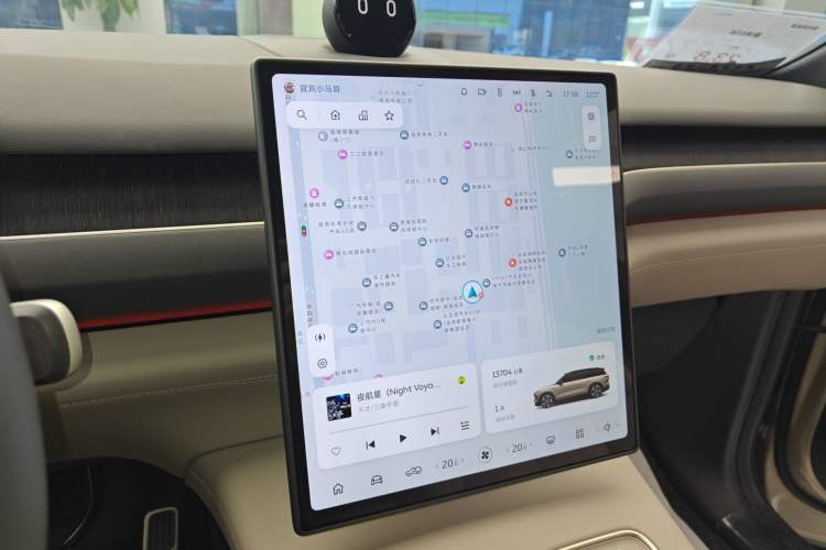 Used Nio ES8 2024 75 kWh Audio And AC Panel