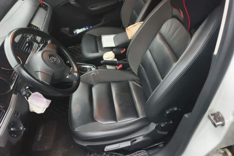 Used Volkswagen Bora 2015 Qihui Edition 1.6L Automatic Fashion Model Left Front Seat