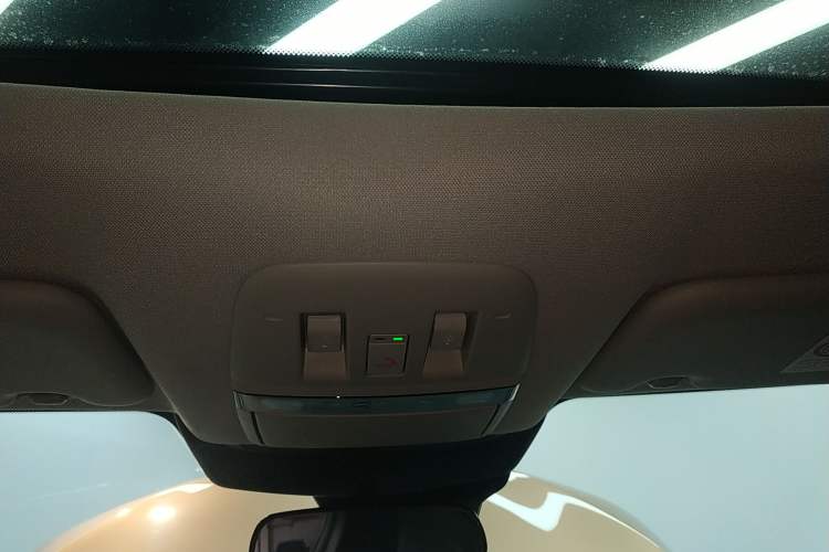 Used Nissan ARIYA 2023 500
