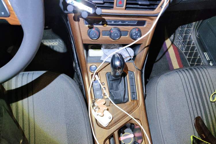 Used Volkswagen Tharu 2021 280TSI Two-Wheel Drive Trend Edition
