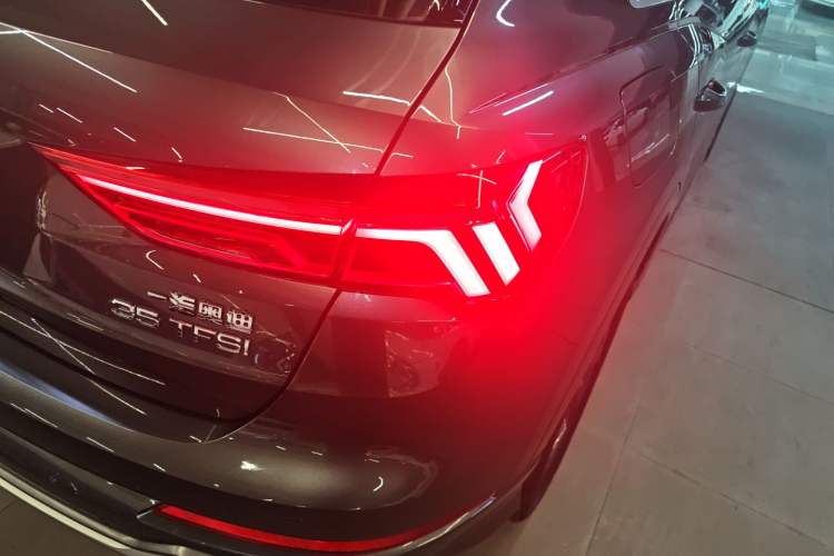 Used Audi Q3 2023 35 TFSI Fashion Dynamic Model (1.5T)