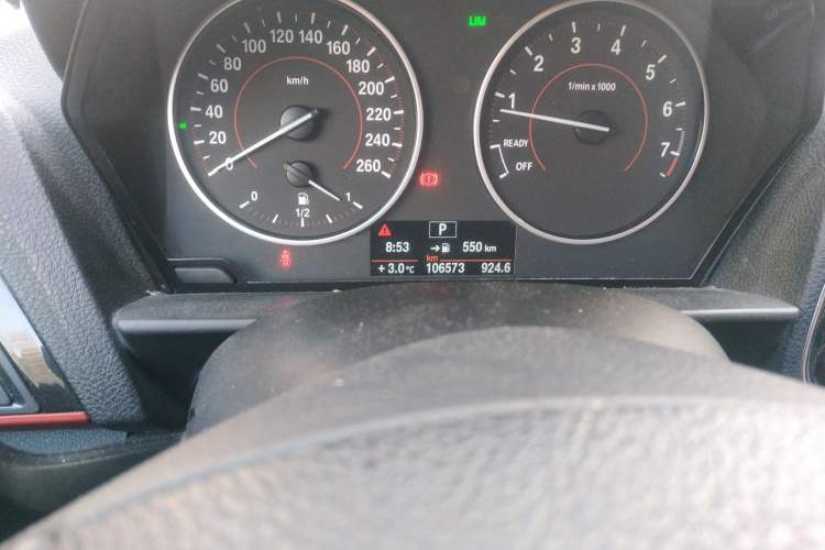 Used BMW 1 Series 2012 118i Sport Edition Odometer Close Up