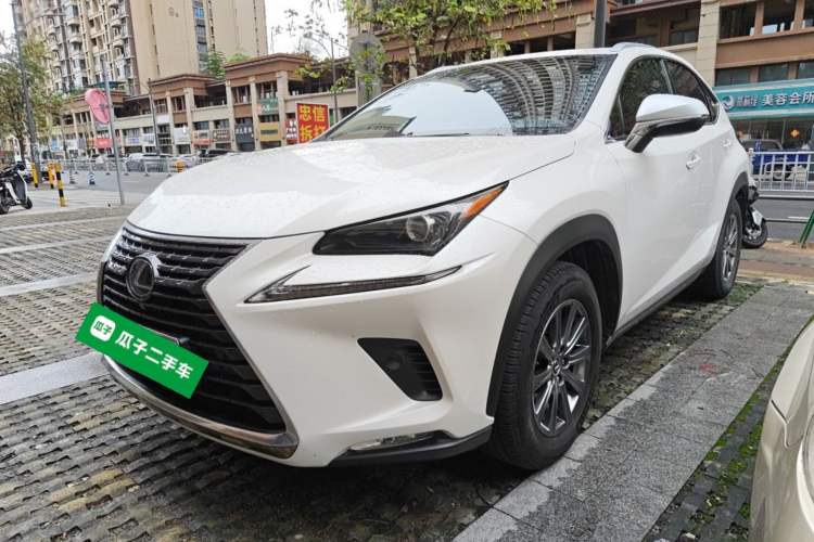 Used Lexus NX 2018 300h Front-Wheel-Drive FENGSHANG Version China V Emission Standard