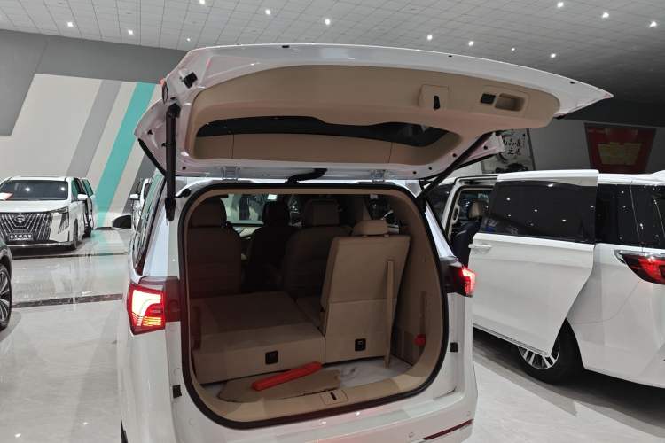 Used Buick GL8 New Energy 2025 Lu Shang Smart Enjoyment Edition 7-Seater Trunk