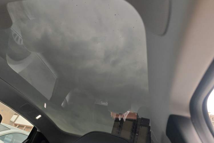 Used XPeng MONA M03 2024 620 with Ultra-Long Range Headliner