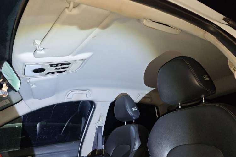 Used Haval H2 2016 Red Label 1.5T Manual Two-Wheel Drive Elite Model
