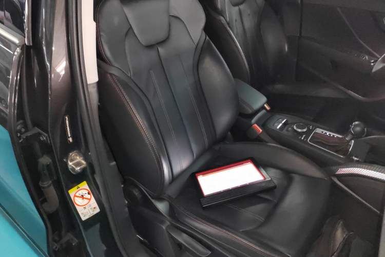 Used Audi Q2L 2022 35 TFSI Progressive Dynamic Edition