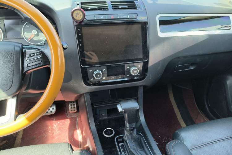 Used Yema T70 2016 Upgraded Model 1.8T CVT Flagship Edition