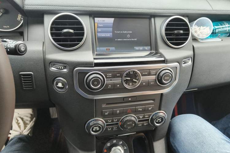 Used Land Rover Discovery 2011 4.0 V6 HSE