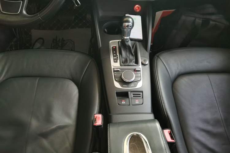 Used Audi A3 2016 Limousine 35 TFSI Prestige Edition
