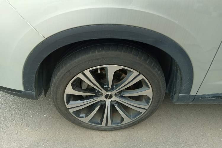 Used Roewe RX5 MAX 2021 Supreme Series 400TGI Automatic Smart Cabin Prestige Edition
