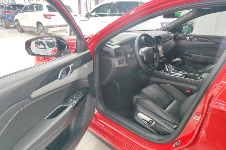 Used Lynk & Co 03 2021 1.5TD DCT JingPlus Driver Seat