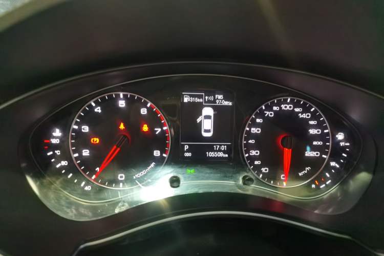 Used Zotye Z700 2016 1.8T DCT Elegant Version
