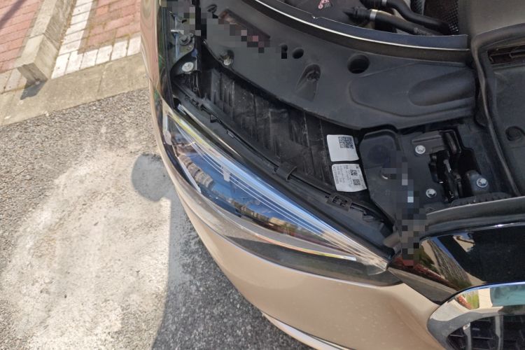 Used Mercedes-Benz Maybach S-Class 2023 S 480 4MATIC Right Front Headlight