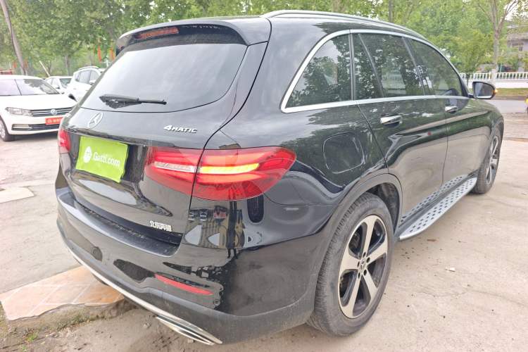 Used Mercedes-Benz GLC 2018 Facelift GLC 260 4MATIC Luxury Edition Rear Right 45 Deg