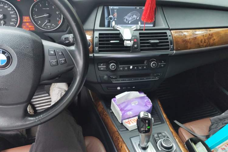 Used BMW X5 2011 xDrive35i Luxury Model Audio And AC Panel