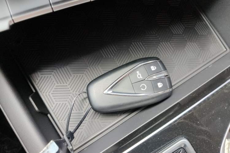 Used CHANGAN Eado 2025 PLUS 1.4T Dual-Clutch High-Energy Version Vehicle Key