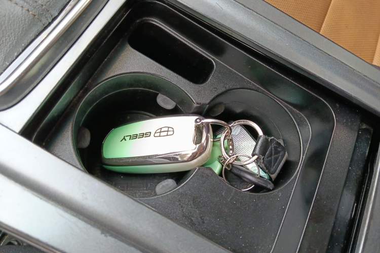 Used Geely Auto Vision S1 2018 1.4T CVT Fēngruì Model