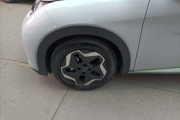 Used BYD Dolphin 2021 405 km Fashion Edition
