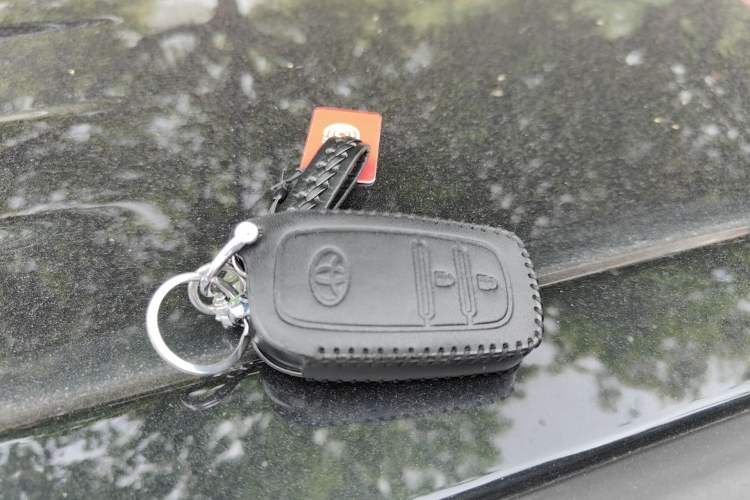 Used Toyota FRONTLANDER 2026 Model 2.0L CVT Comfort Edition Vehicle Key